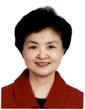 伊慶春照片